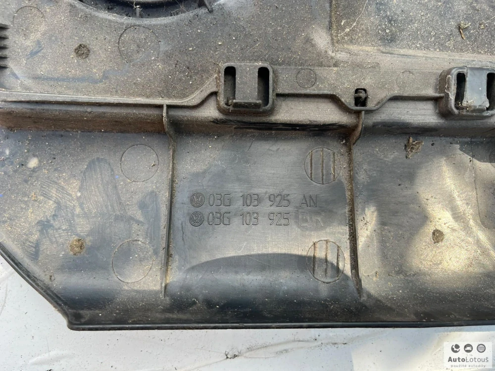 Kryt motoru Škoda 03G103925AN
