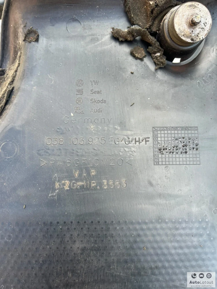 Kryt motoru TDI-1.9 038103925 EG/G/H/F