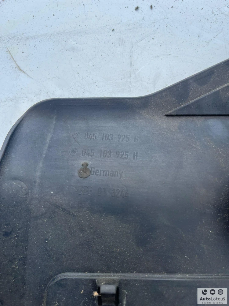Kryt motoru VW 1.4 TDI 045103925G