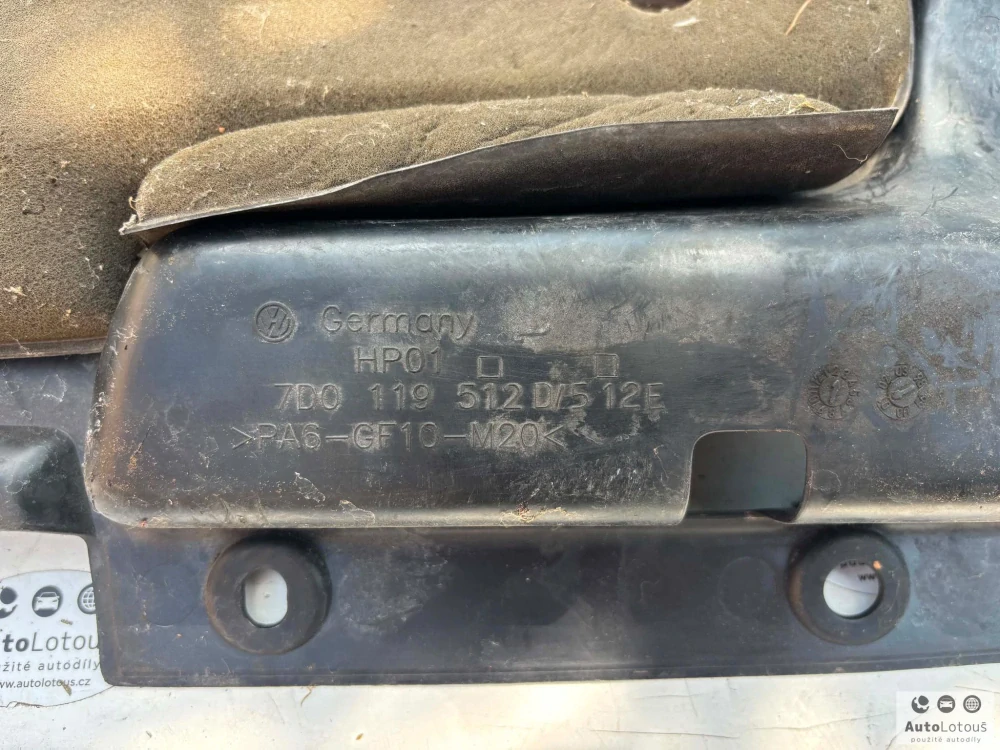 Kryt motoru VW 7D0119512D