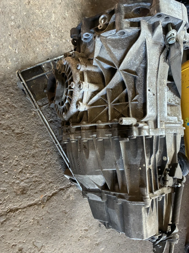Automatická Převodovka MULTITRONIC JZE 2.7TDI 132KW Audi A6 4F