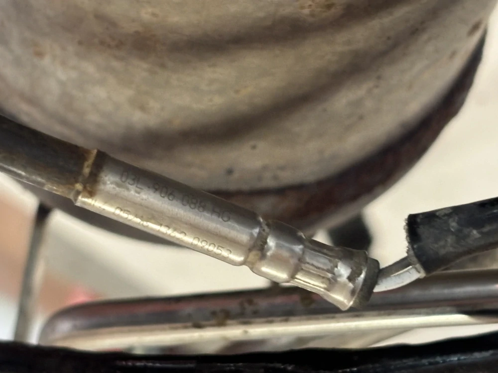 Filtr DPF Transportér T5,1 2,0Tdi CAA 7E0254700EX, 7E0254700DX, 7E0254700HX