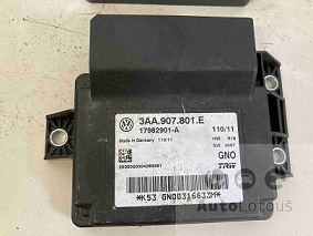 Řídící jednotka park brzdy VW Passat b7 3AA907801E 3AA 907 801 E