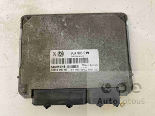 Řídící jednotka motoru VW 1,6i 74KW 06A906019 06A 906 019 5WP439503