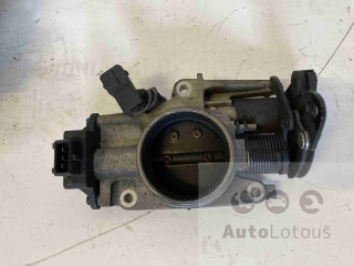Škrtící klapka Peugeot 306 benzín 18358 PSA 561A