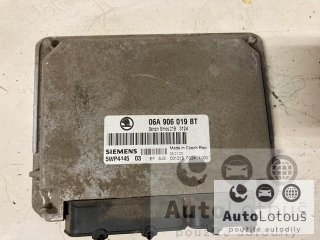 Řídící jednotka motoru 06A906019BT 06A 906 019 BT Škoda Octavia I 1U