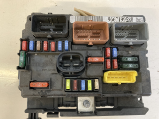 Jednotka BSM RO7 9667199580 PSA Valeo