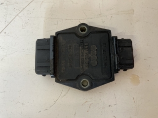 Řídicí jednotka zapalovacího modulu 8D0905351 VW