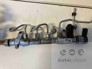 Vstřikovací lišta 2,0Tdi commonrail 03L130089P 03L 130 089 P