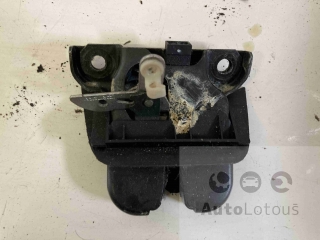 Zámek víka kufru Audi A4/A6 Avant 4B9827505M 4B9 827 505 M