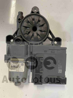Motorek stahování okna pravý přední / 3C0959792 3C0959702 3C1837462L / Volkswagen Passat B6/B7