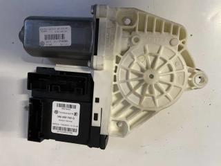 Motor stahování oken s jednotkou 1K0959702K 1K0959792G