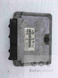 Řídící jednotka motoru VW Golf IV 1,9 TDi 038906018J 038 906 018 J 0281001613 0 281 001 613
