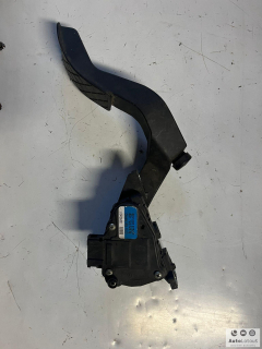 PEDÁL PLYNU AUDI A6 C5 8D1723523M