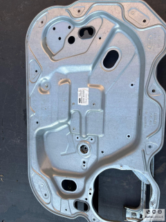 Stahovačka pravá přední, Ford RH965078