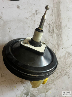Posilovač brzd VW Passat B5 Audi A4 8D0612105F