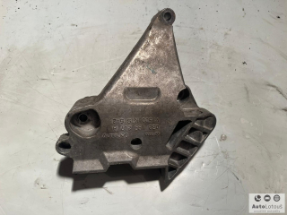 Držák motoru 03G 199 207 A 03G199207A