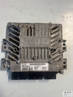 Jednotka motoru 8T1112A650AD 5WS40110C-T
