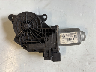 Motor stahování oken přední levý VW Škoda 6Q2959802F
