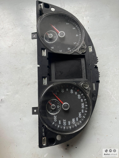 Budíky VW Passat B7 3AA920880D