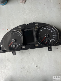 Budíky VW Passat CC 3C8920870C