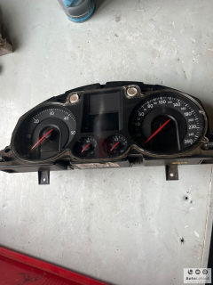Budíky VW Passat 3C0920860K