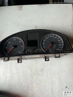 Budíky VW golf V 1K0920853H