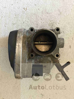 Škrtící klapka Škoda VW 047133062D 047 133 062 D