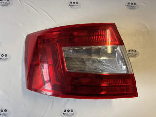 Levé zadní světlo Škoda Octavia 3 sedan 5E5945095 5E5 945 095