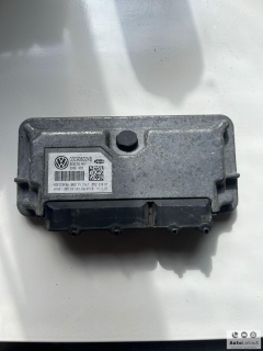 Řídící jednotka motoru 03C906024B