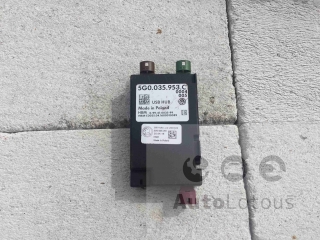 USB rozdělovač VW Passat B8, SUPERB 3 5G0035953C