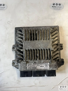 Řídící jednotka motoru 5WS40028MT