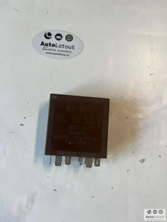 Relé stěračů 377 4B0955531E