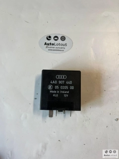 Relé zrcátek 361 4A0907440
