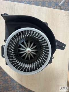 Ventilátor topení 6Q1819015B