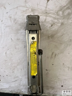 Hever Audi A4 8E0011031D