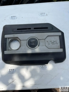 Kryt motoru Seat 06J103925B