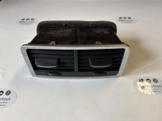 Výdech ventilace / topení zadní Audi Q7 4L0819203
