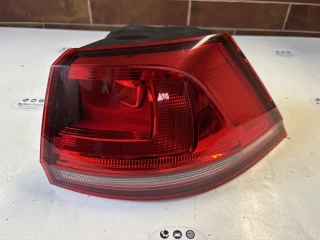 Zadní světlo pravé Golf 7 variant 5G9945096