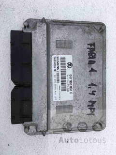 Řídící jednotka motoru Škoda Fabia 1,4 Mpi 047906033C 047 906 033 C