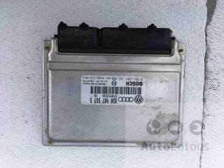 Řídící jednotka motoru Audi A4 1,8T 8D0907557S 8D0 907 557 S