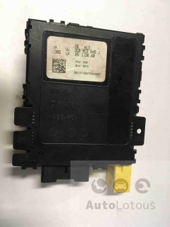 Podvolantová řídící jednotka VW Passat B63C0953549J 3C0 953 549 J