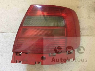 Zadní pravé světlo Audi A4 Sedan - 8D0945096G , 8D0 945 096 G
