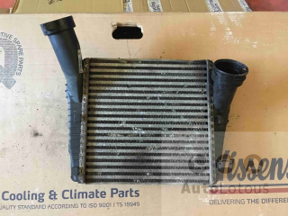 Chladič turba/Intercooler Q7, Touareg 7L6145803C