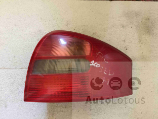 Zadní pravé světlo Audi A6 Sedan - 4B5945096 , 4B5 945 096