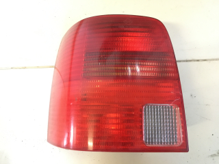 Zadní levé světlo VW Passat B5 combi 3B9945111F 3B9 945 111 F